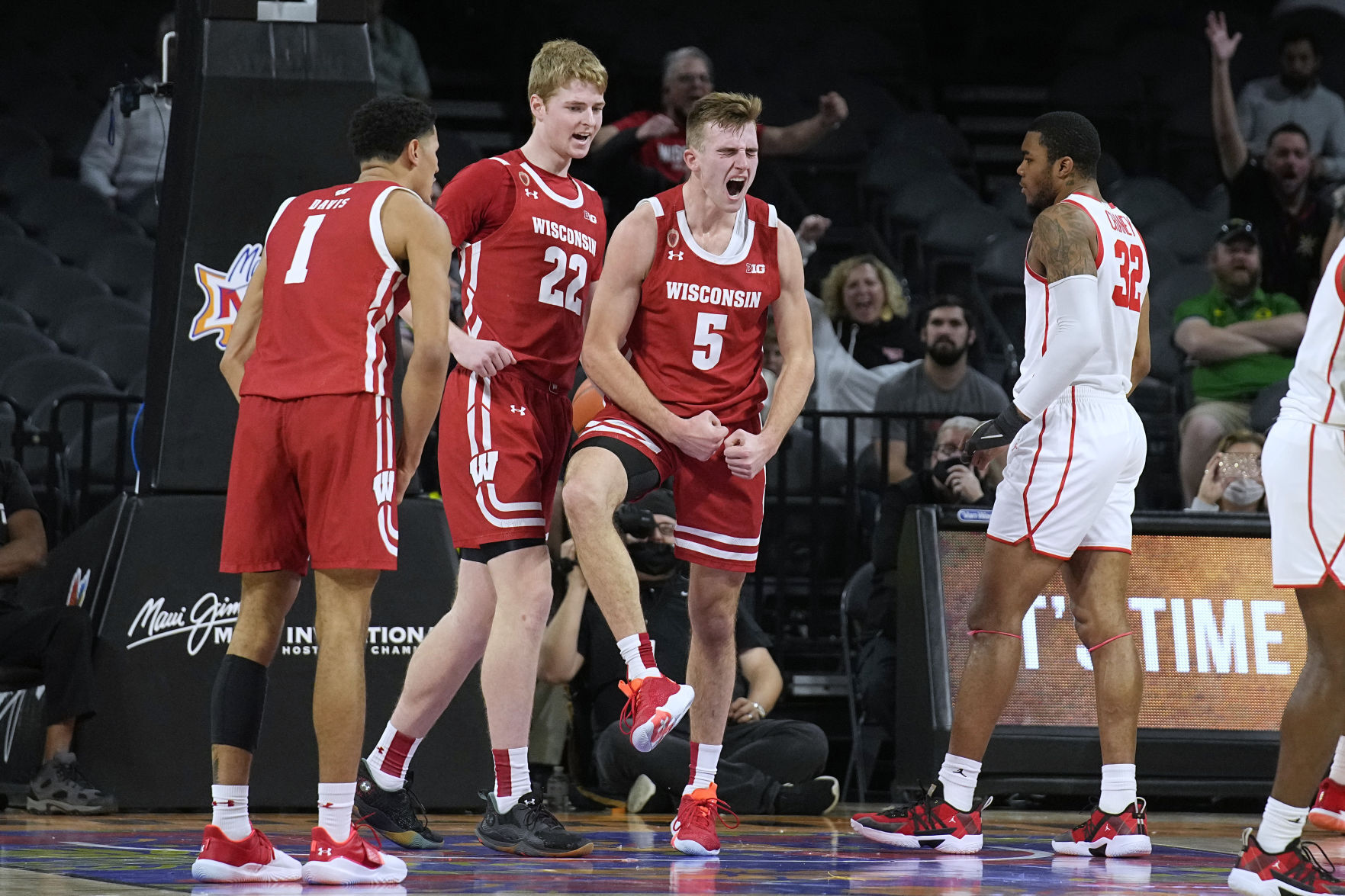 Wisconsin Houston Basketball